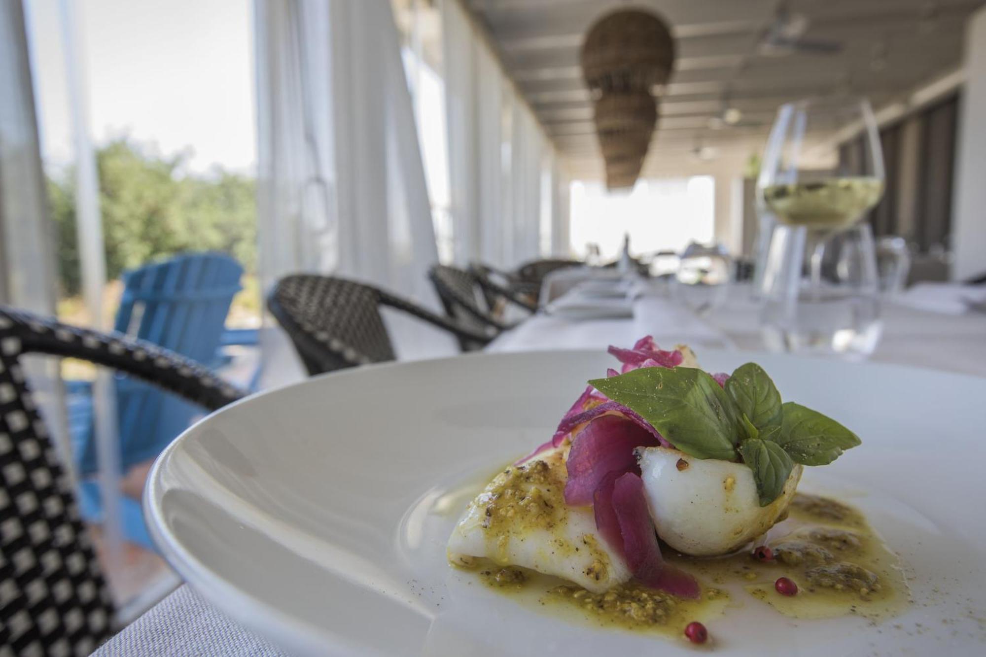 Torre Fiore Hotel Masseria Пистичи Екстериор снимка